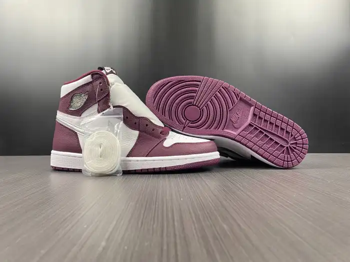 Cheap Air Jordan 1 High OG Bordeaux 555088-611