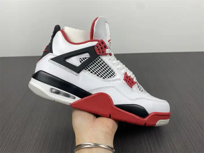 Rep Air Jordan 4 Retro Fire Red (2020) DC7770-160