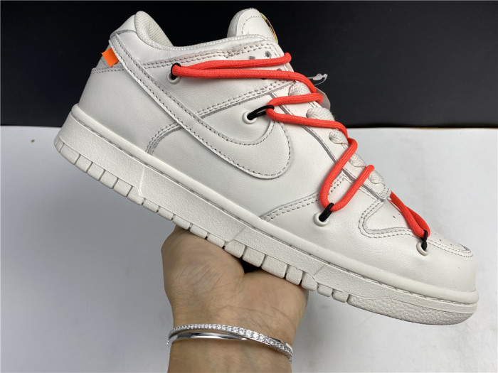 NIKE DUNK LOW OFF-WHITE WHITE CT0856- 900