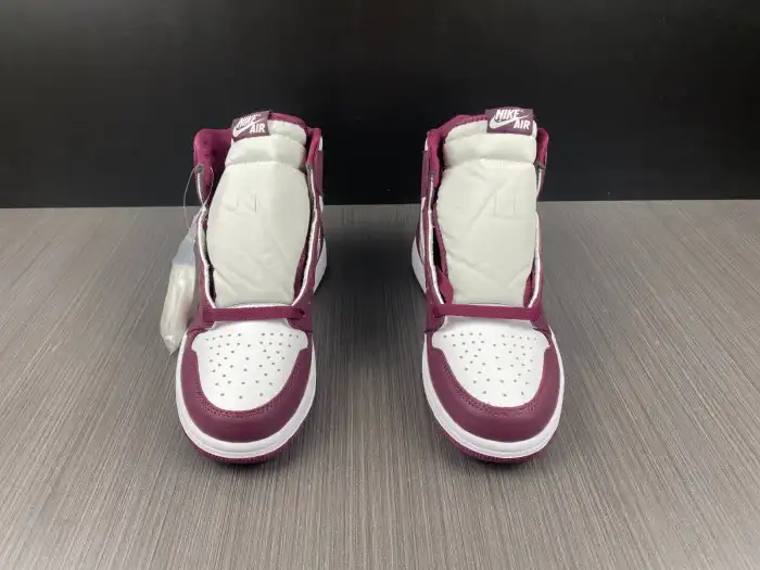 Cheap Air Jordan 1 High OG Bordeaux 555088-611