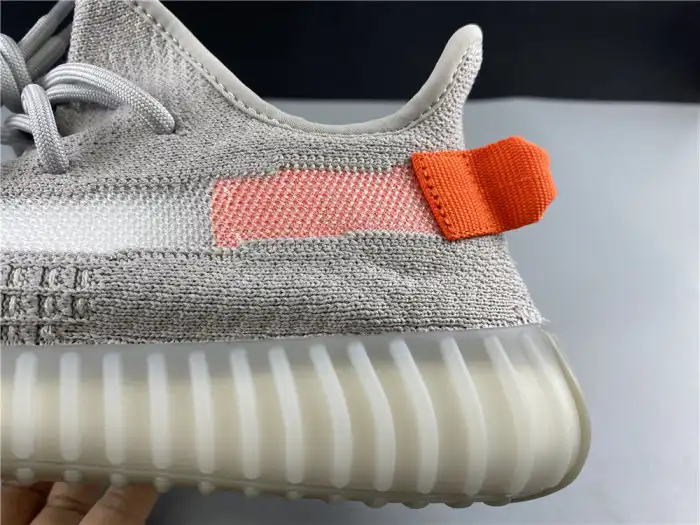 Rep Adidas Yeezy Boost 350 V2 Tail Light FX9017