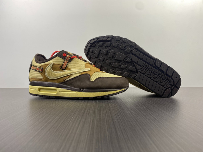 Onekick TRAVIS SCOTT x NIKE AIR MAX 1 DO9392-200