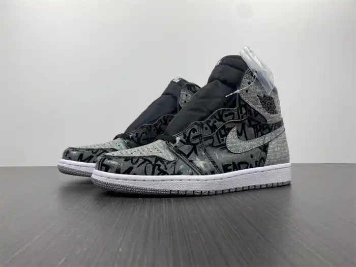 Air Jordan 1 High OG Rebellionaire 555088-036