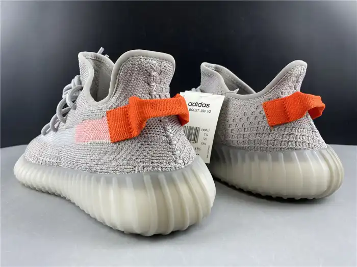 Rep Adidas Yeezy Boost 350 V2 Tail Light FX9017