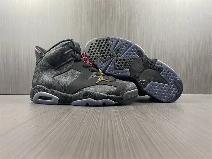 Jordan 6 Retro SD Triple Black (W) DB9818-001