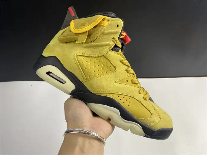 AIR JORDAN 6 YELLOW X TRAVIS SCOTT CN1084-300