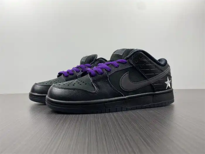 Cheap Familia x Nike SB Dunk Low First Avenue DJ1159-001