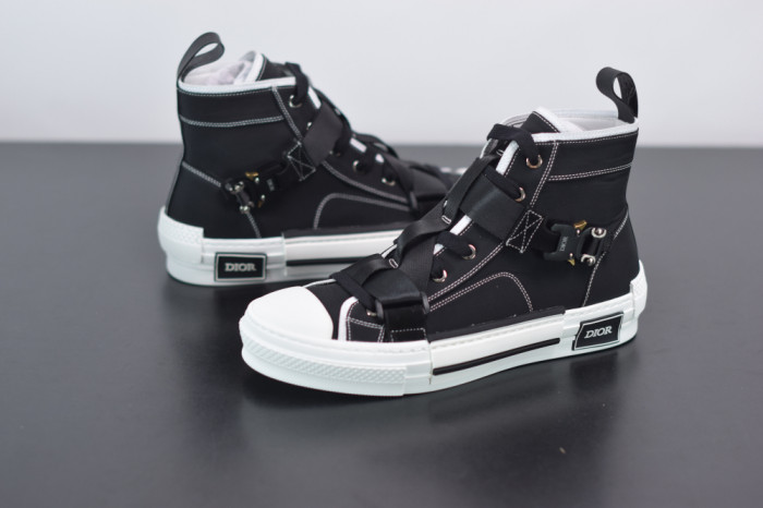 DR B23 OBLIQUE HIGH TOP SNEAKER