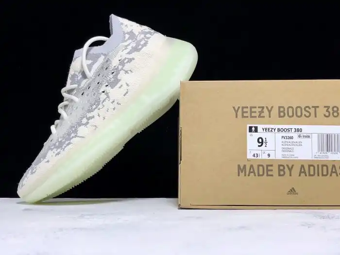 Chep Onekick Adidas Yeezy Boost 380 Alien FV3260