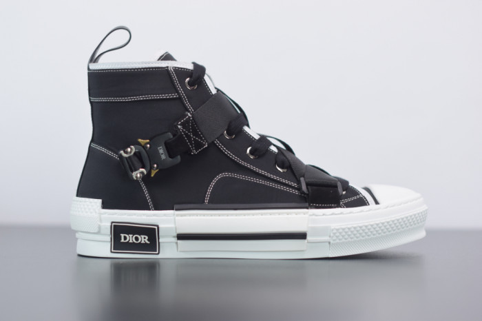 DR B23 OBLIQUE HIGH TOP SNEAKER