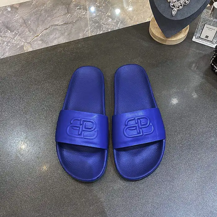 Rep BLCG SLIPPERS