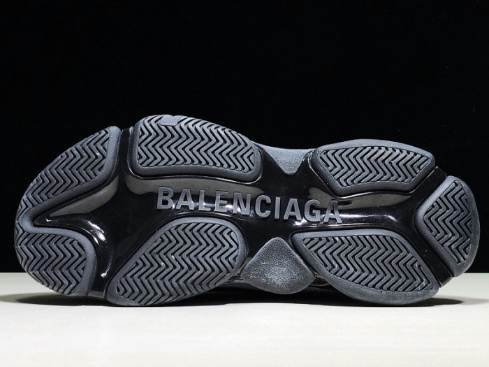 Onekick BLCG Wmns Triple S Trainer 'Black Clear Sole' 544351 W09O1 1000