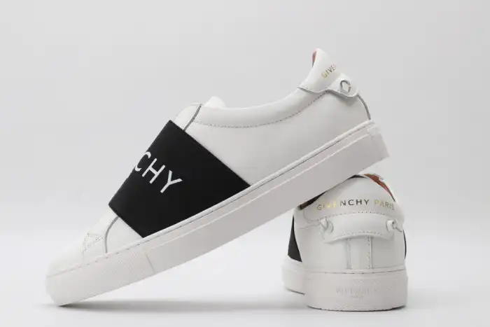 Cheap Givench LOW-TOP SNEAKER