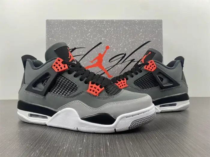 Onekick Air Jordan 4 Retro "Infrared" DH6927-061