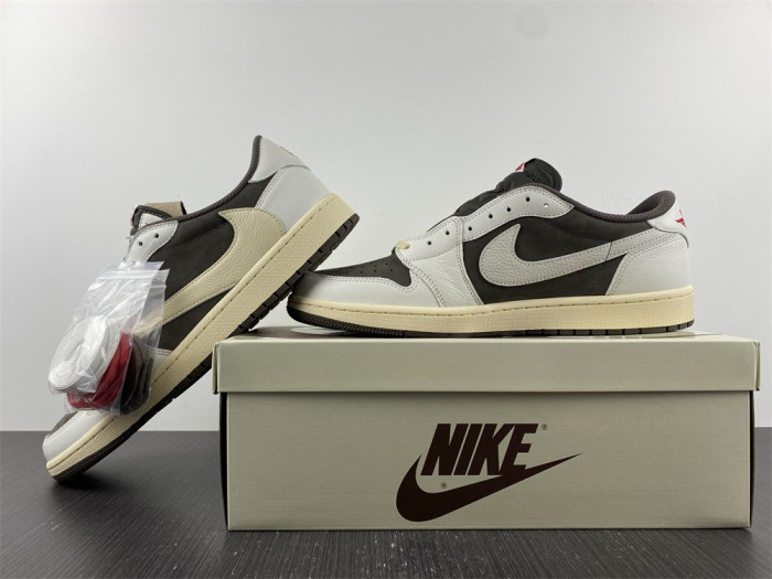 Travis Scott x Air Jordan Air Jordan 1 Retro Low DM7866-162