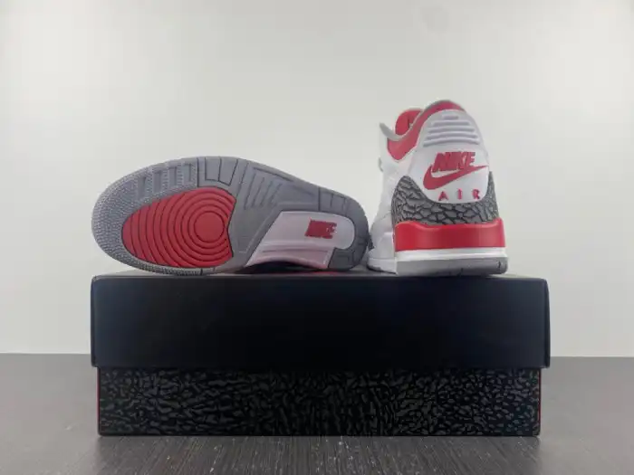 Air Jordan 3 Retro Fire Red DN3707-160