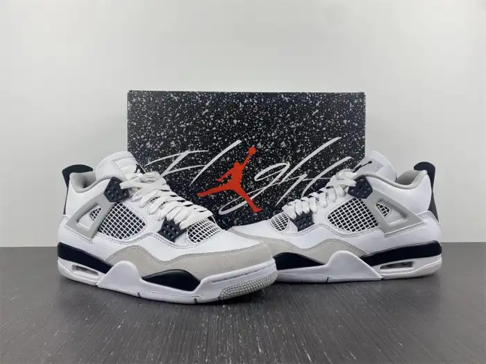 Onekick Jordan 4 Retro Military Black DH6927-111