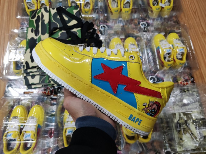 A BATHING APE MARVEL BAPE STA