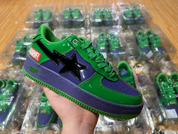 A BATHING APE MARVEL BAPE STA