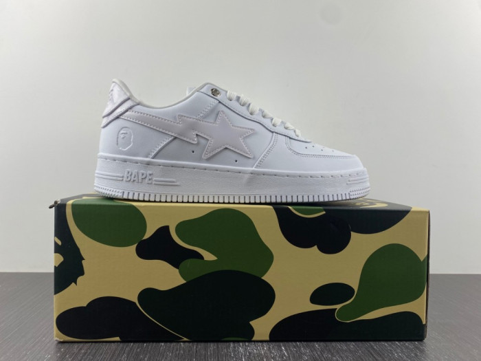 BAPE SNEAKERS