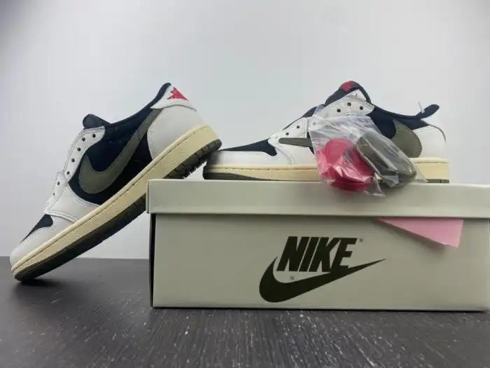 Cheap Travis Scott x Air Jordan Air Jordan 1 Retro Low OG Olive DZ4137-106