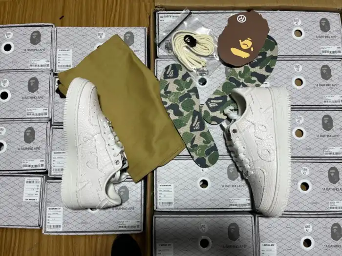 A BATHING APE MARVEL BAPE STA