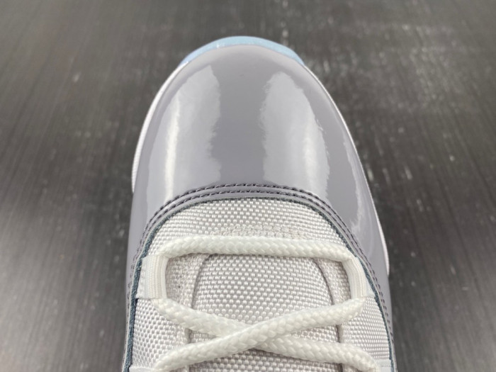 Air Jordan 11 Low Cement Grey AV2187-140