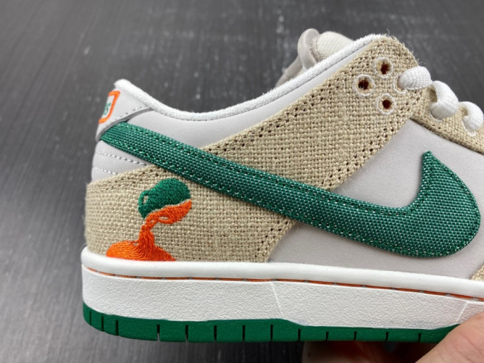 Onekick Jarritos x Nike SB Dunk Low FD0860-001