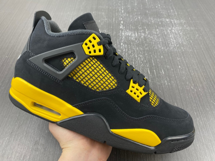 Air Jordan 4 Retro "Thunder' 2023 308497-017