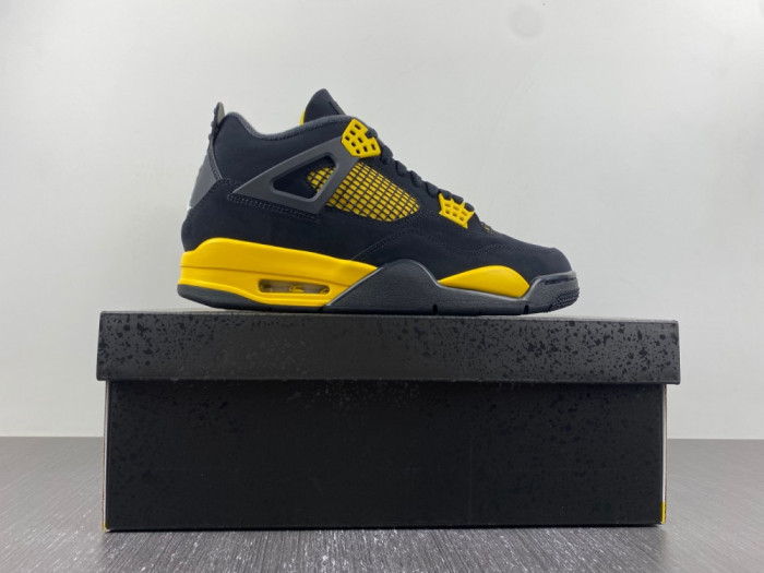 Air Jordan 4 Retro "Thunder' 2023 308497-017