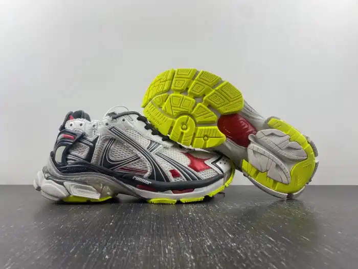 Cheap BALENCIAGA Runner SNEAKER 772774 W3RNY