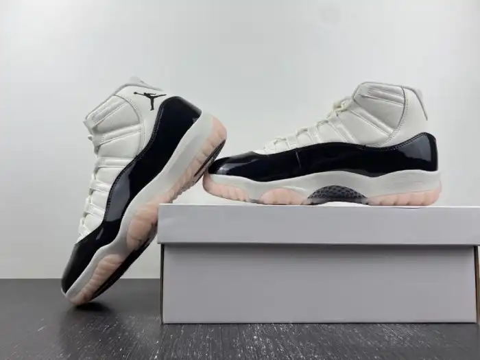 Air Jordan 11 Neapolitan AR0715-101