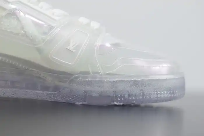 Loui Vuitto TRAINER SNEAKER TRANSPARENT