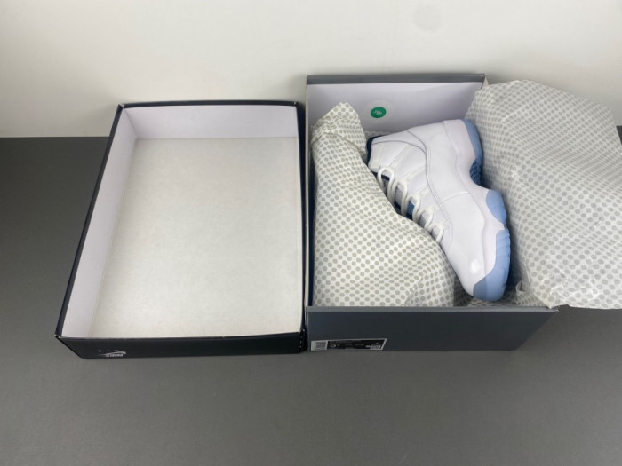 Air Jordan 11 legend Blue CT8012-104