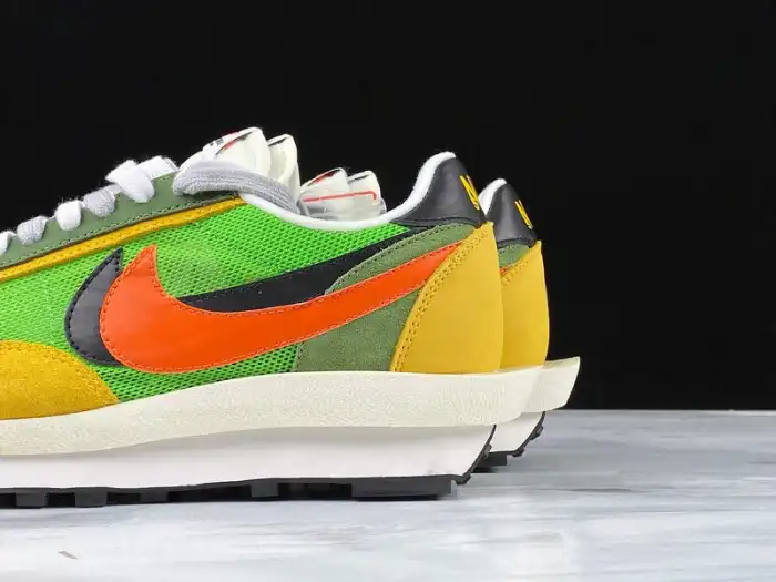 Rep Sacai x Nike LDV Waffle Daybreak Green Multi BV0073-300