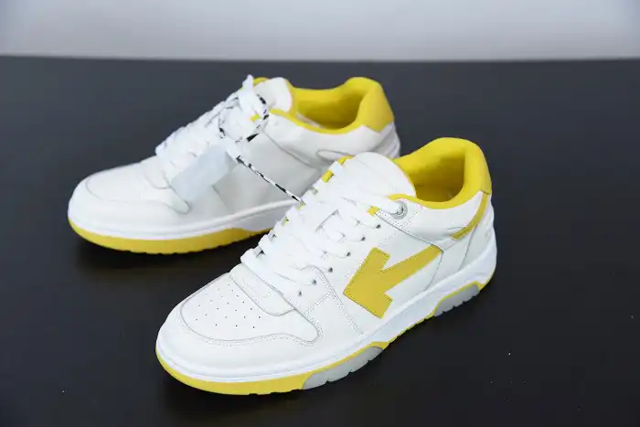 Rep OFF WHITETM C O VIRGIL ABLOH OUT OF OFFICE LOW-TOP LEATHER SNEAKERS 