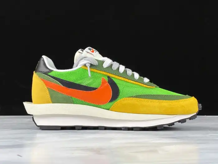 Rep Sacai x Nike LDV Waffle Daybreak Green Multi BV0073-300