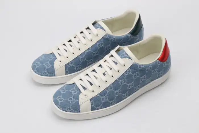 GUCC LOW-TOP SNEAKER