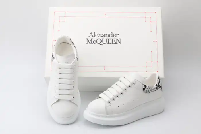 MQ SNEAKERS