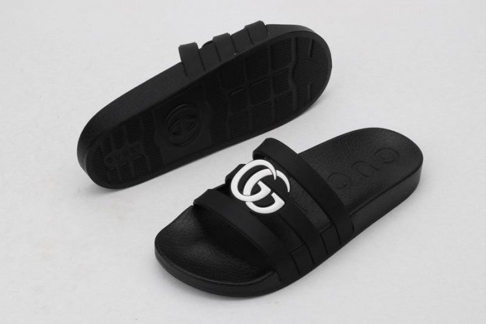 Onekick GUCC SLIPPERS