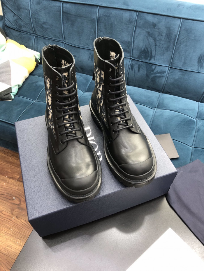 Onekick DR BOOTS