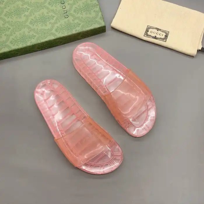 GUCC SLIPPERS