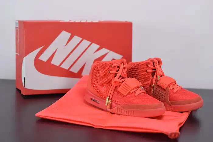 Nike Air YEEZY 2 Red October 508214-660