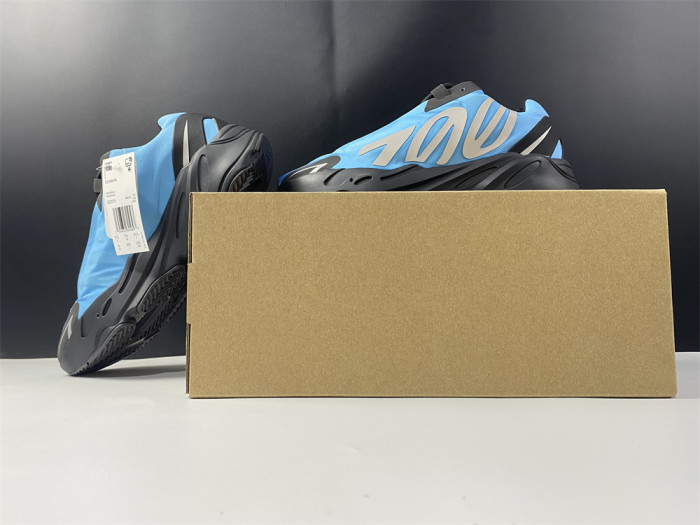 ADIDAS Yeezy Boost 700 MNVN 'Bright Cyan' GZ3079