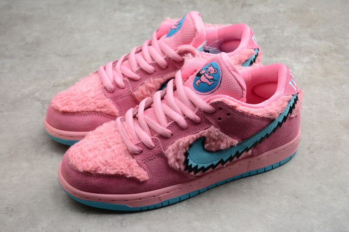 GRATEFUL DEAD NIKE SB DUNK LOW PINK BEAR CJ5378 600