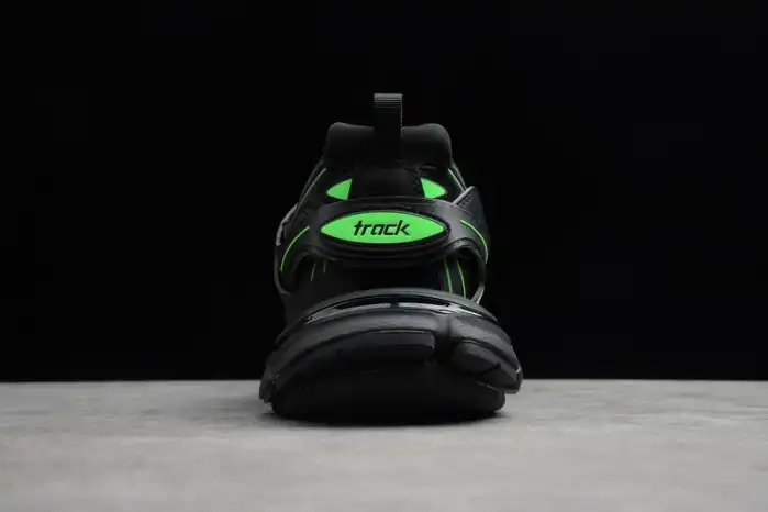 BLCG TRACK SNEAKER