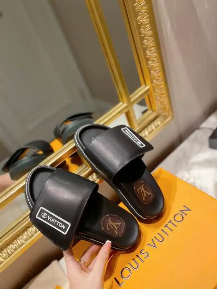 Cheap LV SLIPPERS