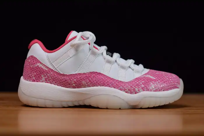 Rep Onekick Air Jordan 11 Low WMNS Pink Snakeskin AH7860-106