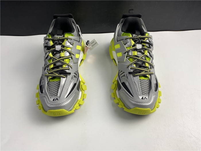 BLCG TRACK TRAINER GREY AND YELLOW 542023 W1GC1 1230