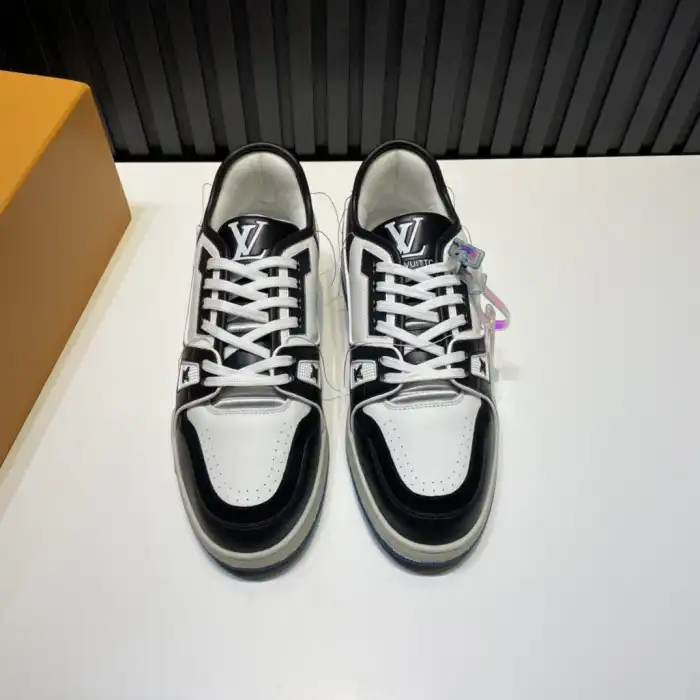 Cheap LV TRAINER SNEAKER LOW